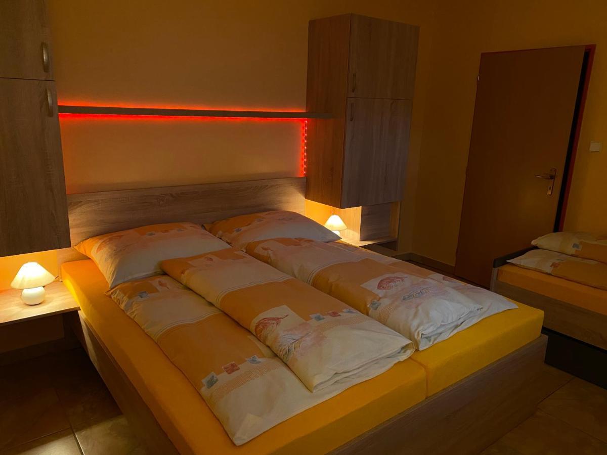 Privat No 13 Leilighet Liptovský Mikuláš Eksteriør bilde